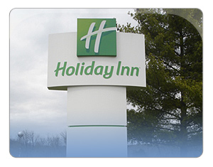 About the Holiday Inn at Six Flags Eureka